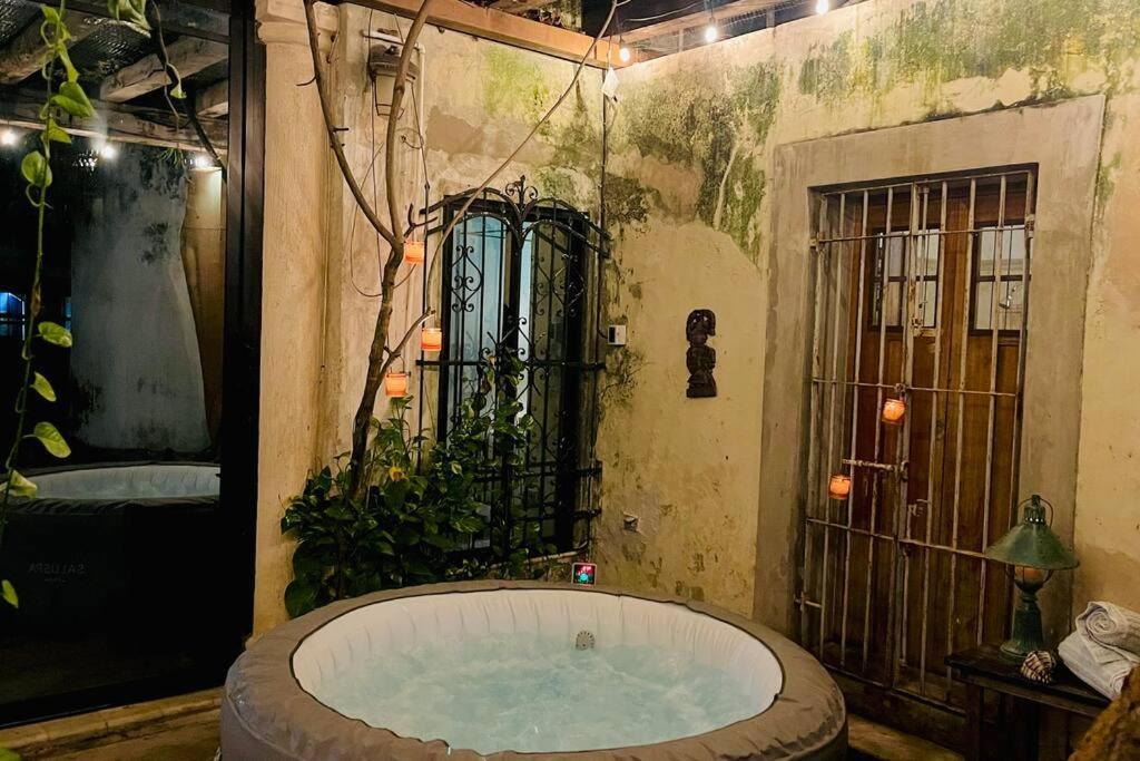 Вілла House Dzalbay Santa Lucia With Hot Tub Меріда Екстер'єр фото