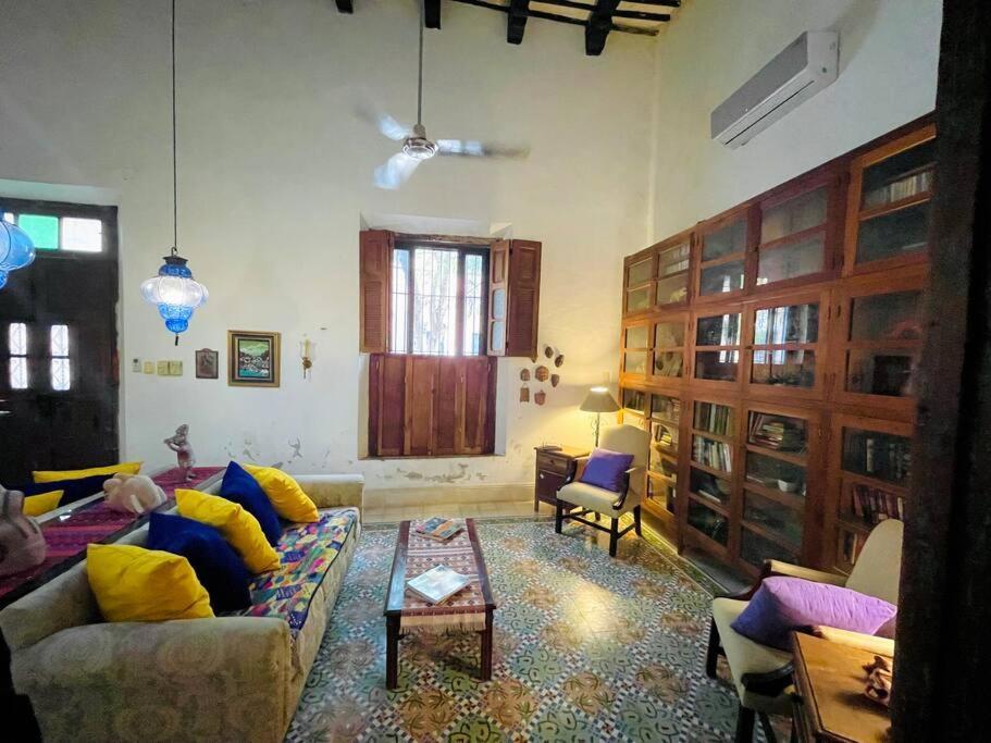 Вілла House Dzalbay Santa Lucia With Hot Tub Меріда Екстер'єр фото